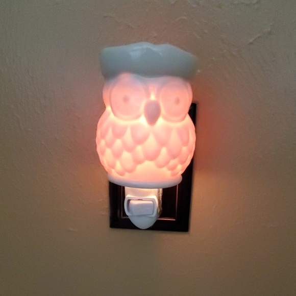 Pluggable Candle Warmer "Owl" - Picture 3 of 8